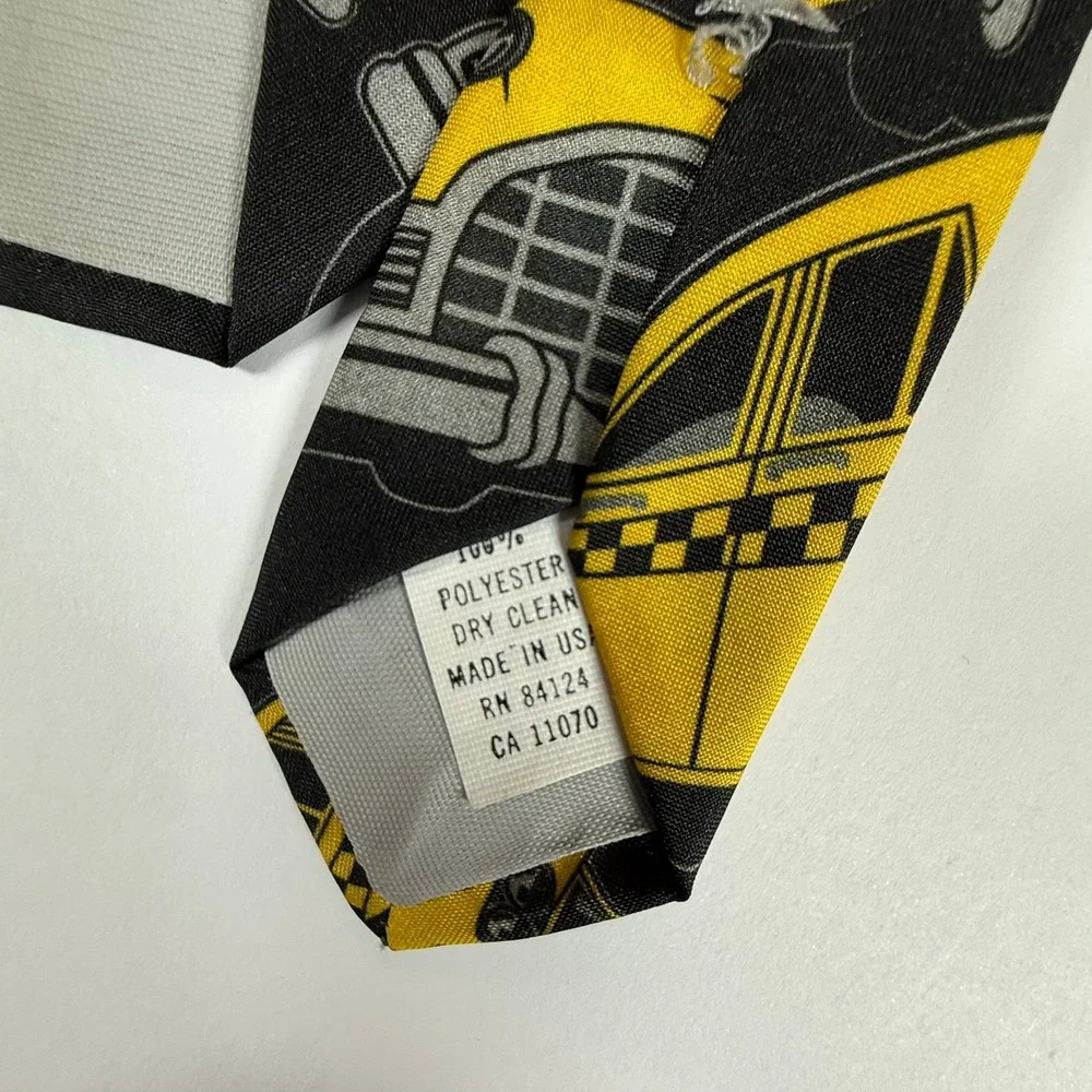 Vintage Ralph Marlin Taxi Cabs Necktie 1996 Yellow Cab Novelty Tie Made USA